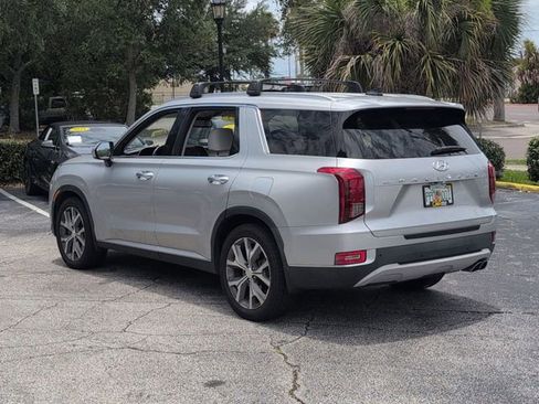 Used 2022 Hyundai Palisade SEL w/ 8P Bench Seat Package FWD image 7