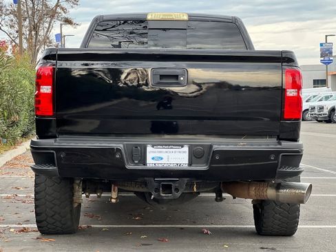 Used 2019 Chevrolet Silverado 3500 LTZ w/ Duramax Plus Package image 7