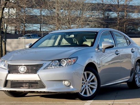 Used 2014 Lexus ES 350 image 2