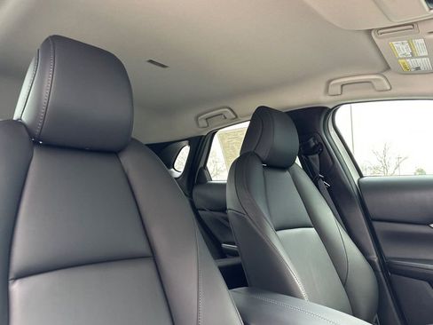 New 2026 MAZDA CX-30 AWD 2.5 S w/ Select Sport Pkg image 17