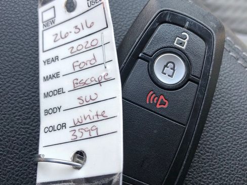 Used 2020 Ford Escape SE AWD/4WD image 38