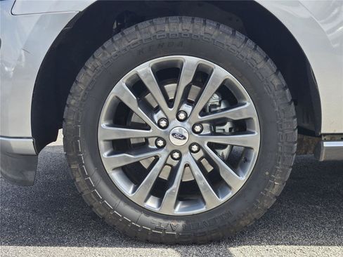 Used 2020 Ford Expedition Max Limited AWD/4WD image 11