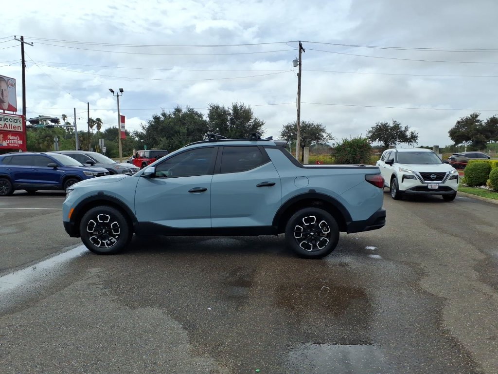 Used 2023 Hyundai Santa Cruz SEL w/ Activity Package AWD/4WD image 2