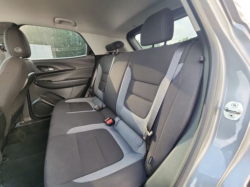 Used 2023 Chevrolet TrailBlazer LT w/ Convenience Package AWD/4WD image 19