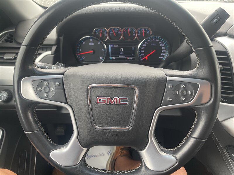 Used 2020 GMC Yukon SLT w/ Value Plus Edition AWD/4WD image 16