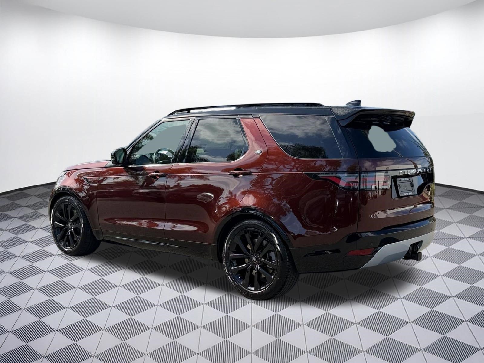 New 2026 Land Rover Discovery Limited Edition AWD/4WD image 3