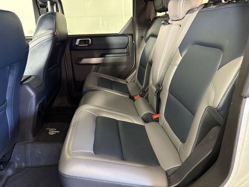 Certified 2023 Ford Bronco Outer Banks AWD/4WD image 15