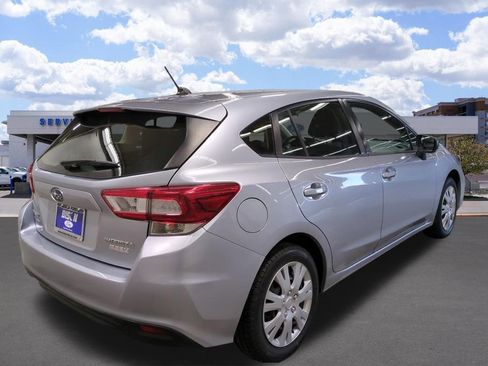 Used 2017 Subaru Impreza 2.0i image 3