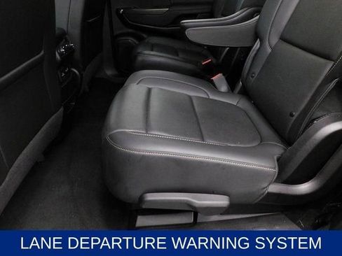 Used 2023 GMC Acadia SLT image 34