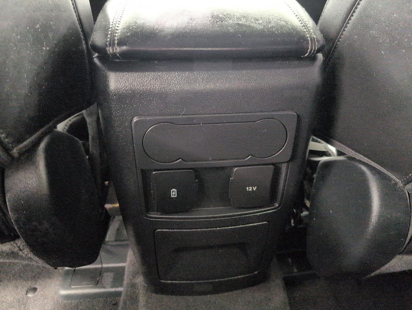 Used 2024 Ford Explorer XLT w/ Equipment Group 202A AWD/4WD image 23