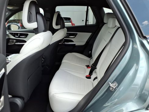 New 2026 Mercedes-Benz GLC 300 4MATIC image 12