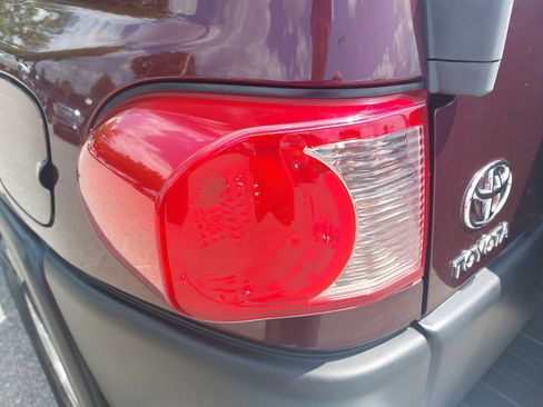 Used 2007 Toyota FJ Cruiser 4WD w/ Upgrade Pkg 1 image 31