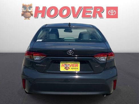 Used 2025 Toyota Corolla LE FWD image 3