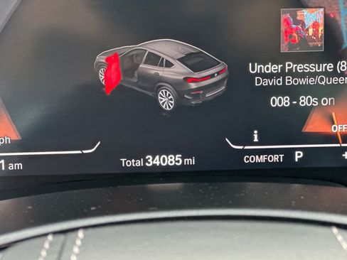 Used 2023 BMW X6 xDrive40i w/ Climate Comfort Package image 30