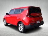 Certified 2022 Kia Soul LX w/ Technology Package image 4