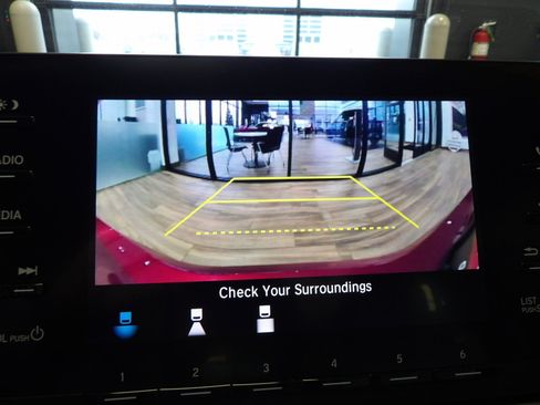 Used 2018 Honda Accord LX image 34