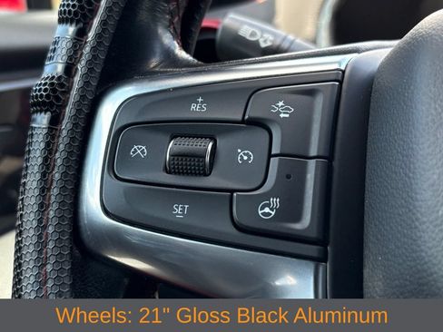 Used 2021 Chevrolet Blazer RS w/ Enhanced Convenience Package FWD image 16