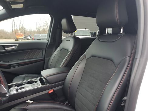 Used 2024 Ford Edge ST-Line image 15