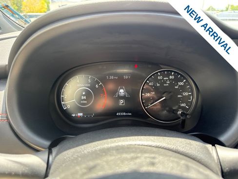 Used 2023 Nissan Kicks SR w/ SR Premium Package FWD image 23