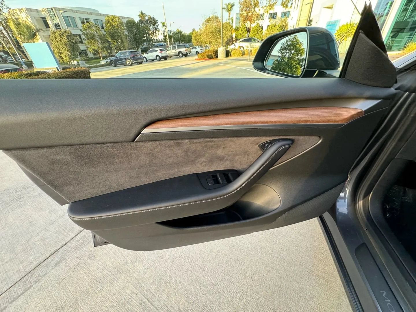 Used 2021 Tesla Model 3 Standard Range Plus RWD image 26