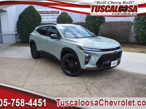 New 2026 Chevrolet Trax ACTIV w/ Sunroof Package image 1