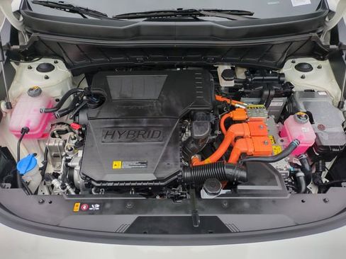Certified 2025 Kia Niro EX FWD image 33