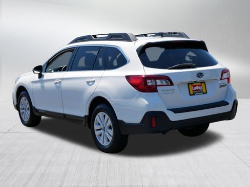 Used 2019 Subaru Outback 2.5i Premium AWD/4WD image 5