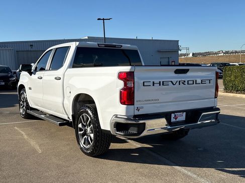 Used 2020 Chevrolet Silverado 1500 LT w/ Texas Edition image 7
