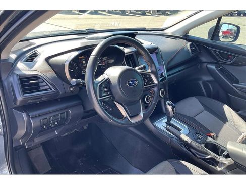 Used 2020 Subaru Crosstrek 2.0i Premium w/ Moonroof Package 1 AWD/4WD image 16