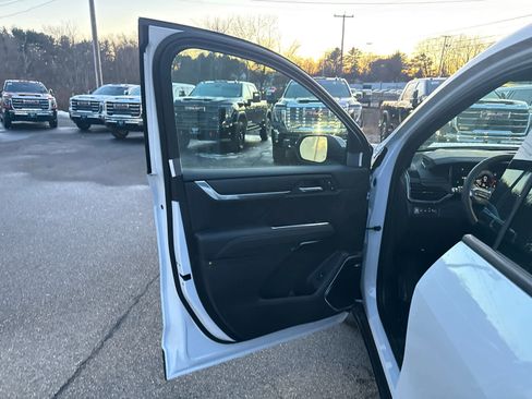 New 2026 GMC Acadia Elevation w/ Elevation Premium Package image 15