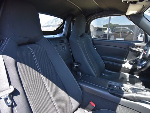 Used 2018 FIAT 124 Spider Classica w/ Technology & Siriusxm Group image 18