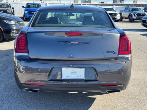 Used 2023 Chrysler 300 S image 5