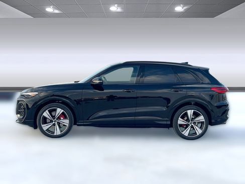 New 2025 Audi SQ5 Premium Plus image 2
