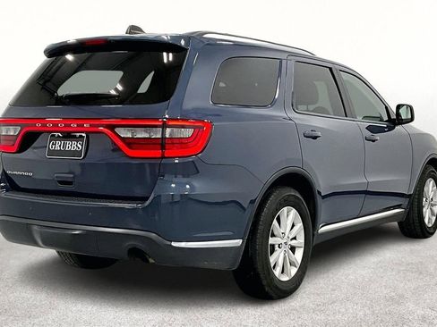 Used 2019 Dodge Durango SXT image 2