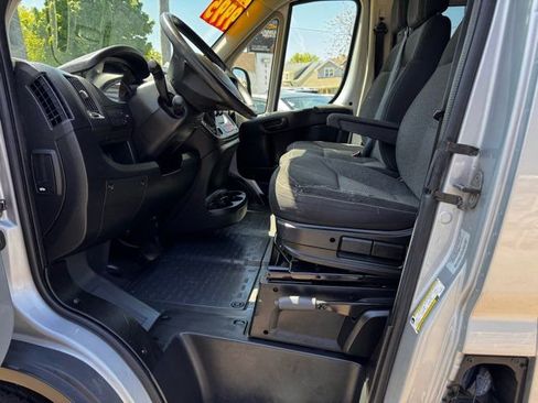 Used 2015 RAM ProMaster 1500 w/ Mopar Trailer Tow Group FWD image 9