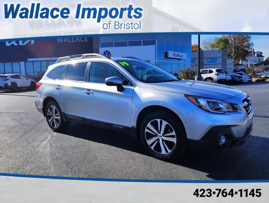 Used 2019 Subaru Outback 2.5i Limited AWD/4WD image 1