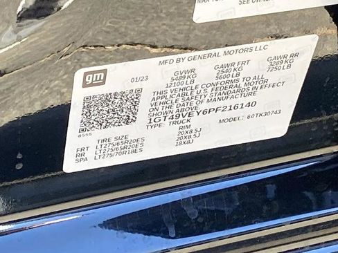 Used 2023 GMC Sierra 3500 AT4 w/ AT4 Premium Plus Package image 30