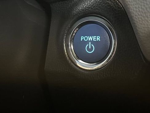 Certified 2021 Toyota RAV4 XLE w/ Convenience Package image 27