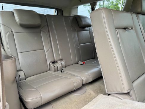 Used 2016 Chevrolet Suburban LT AWD/4WD image 37