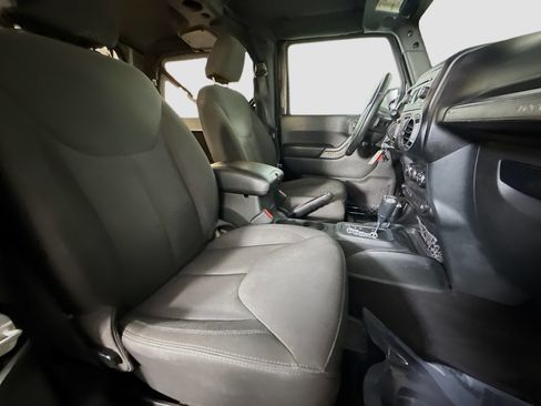 Used 2017 Jeep Wrangler Sport w/ Quick Order Package 24S image 24