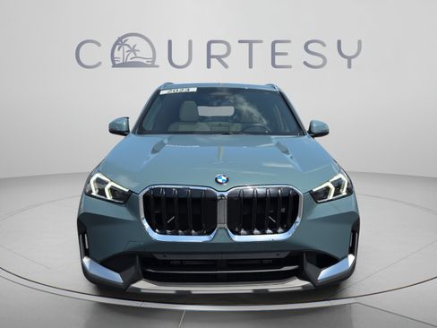 Used 2023 BMW X1 xDrive28i w/ Convenience Package AWD/4WD image 9
