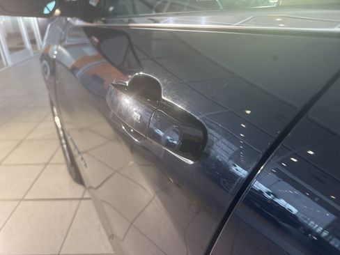 Used 2021 Chevrolet Equinox LT image 12