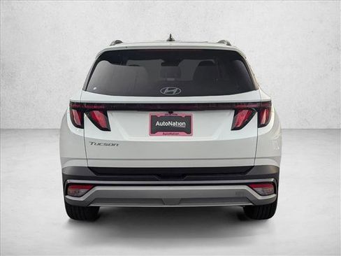 Certified 2025 Hyundai Tucson SEL FWD image 7