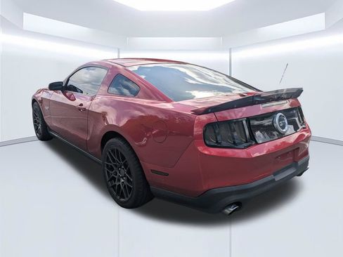 Used 2011 Ford Mustang GT Premium w/ Comfort Pkg RWD image 6