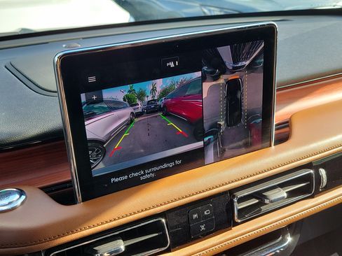 Certified 2023 Lincoln Aviator Reserve w/ Elements Package Plus RWD image 19