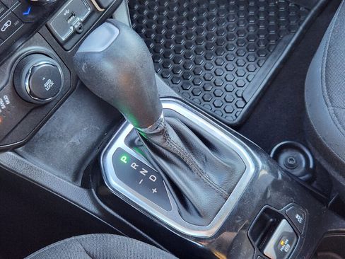 Used 2022 Jeep Renegade Altitude image 22