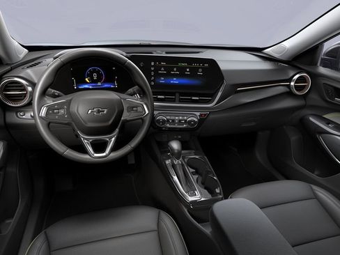New 2025 Chevrolet Trax ACTIV w/ Driver Confidence Package FWD image 8