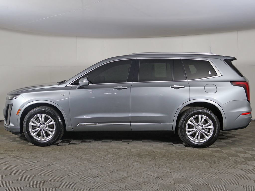 Used 2024 Cadillac XT6 Luxury w/ LPO, Floor Liner Package AWD/4WD image 17