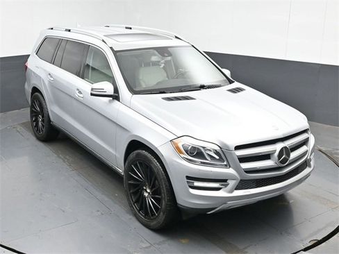 Used 2013 Mercedes-Benz GL 450 4MATIC image 13