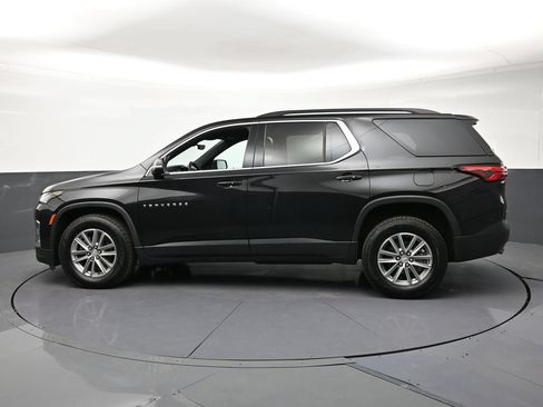 Certified 2023 Chevrolet Traverse LT w/ Rear Camera Mirror Package AWD/4WD image 2